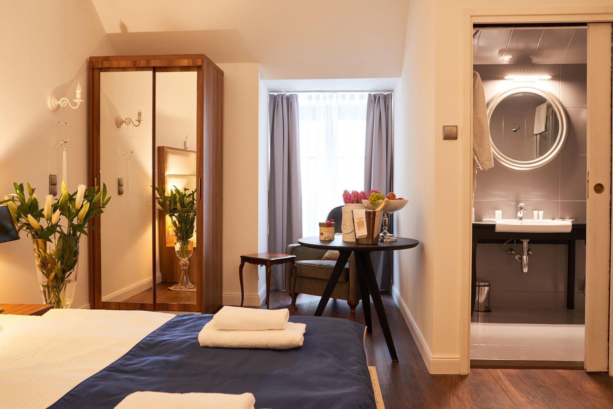 Nobilton Hotel คราคูฟ ภายนอก รูปภาพ