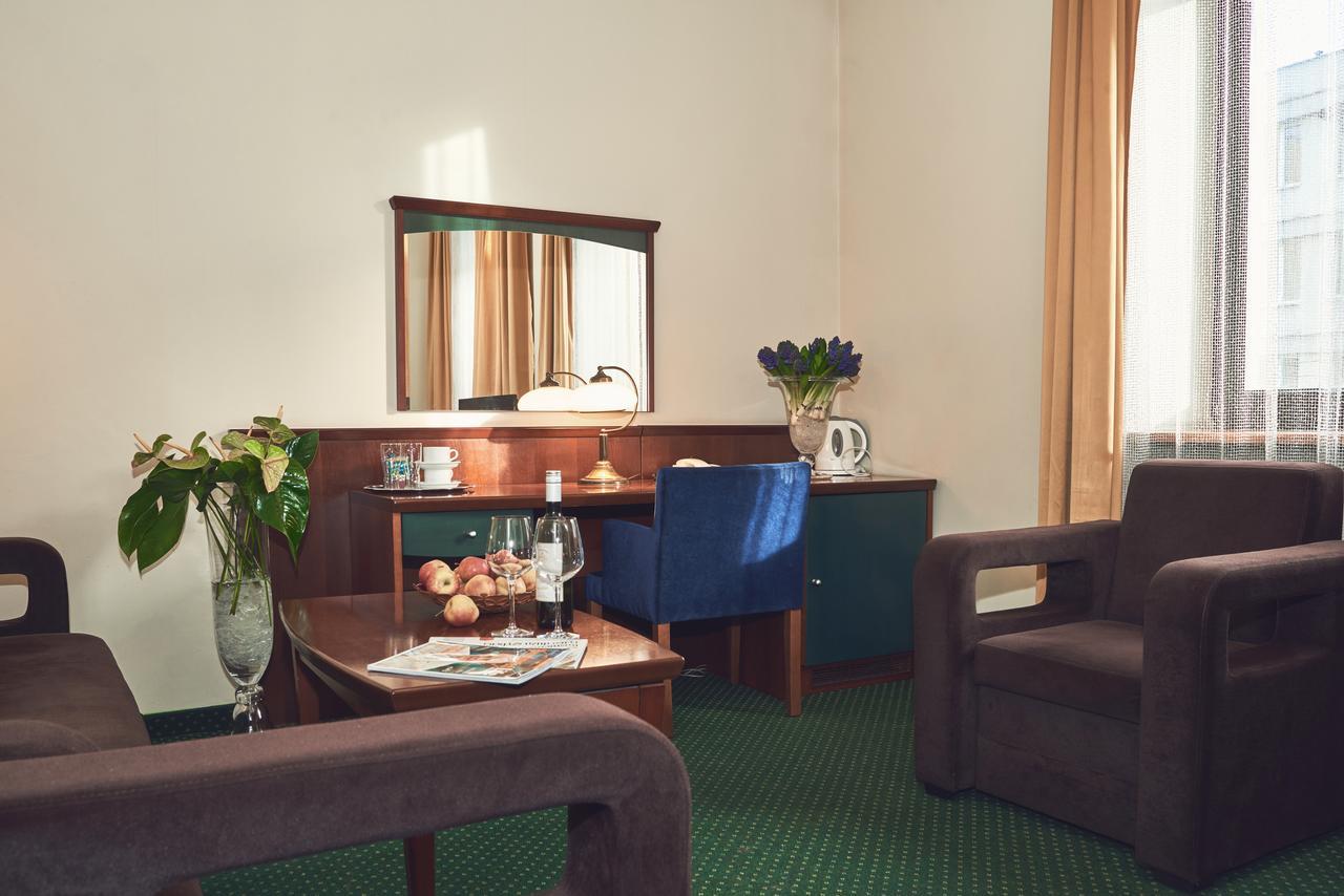 Nobilton Hotel คราคูฟ ภายนอก รูปภาพ